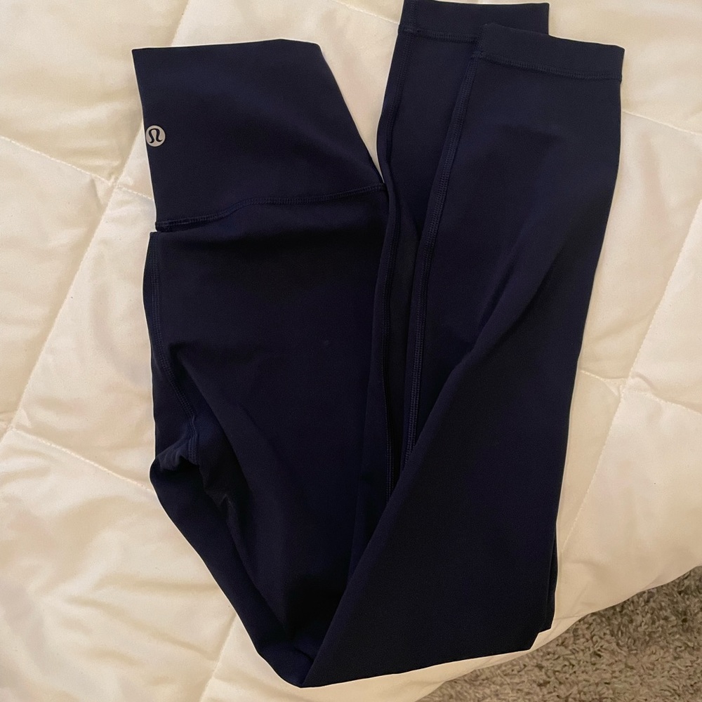 Size 2 navy Lululemon pants - possibly Wunder Unders with Nulux? 7/8 length